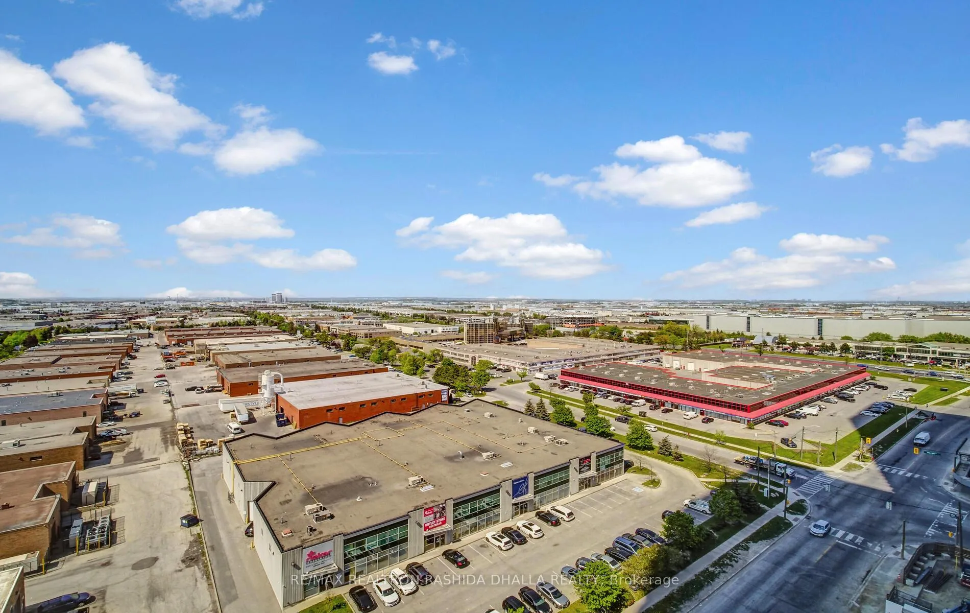 Photo 29 of Unit 1702, 898 Portage Parkway, Vaughan, Vaughan Corporate Centre — HOMEH
