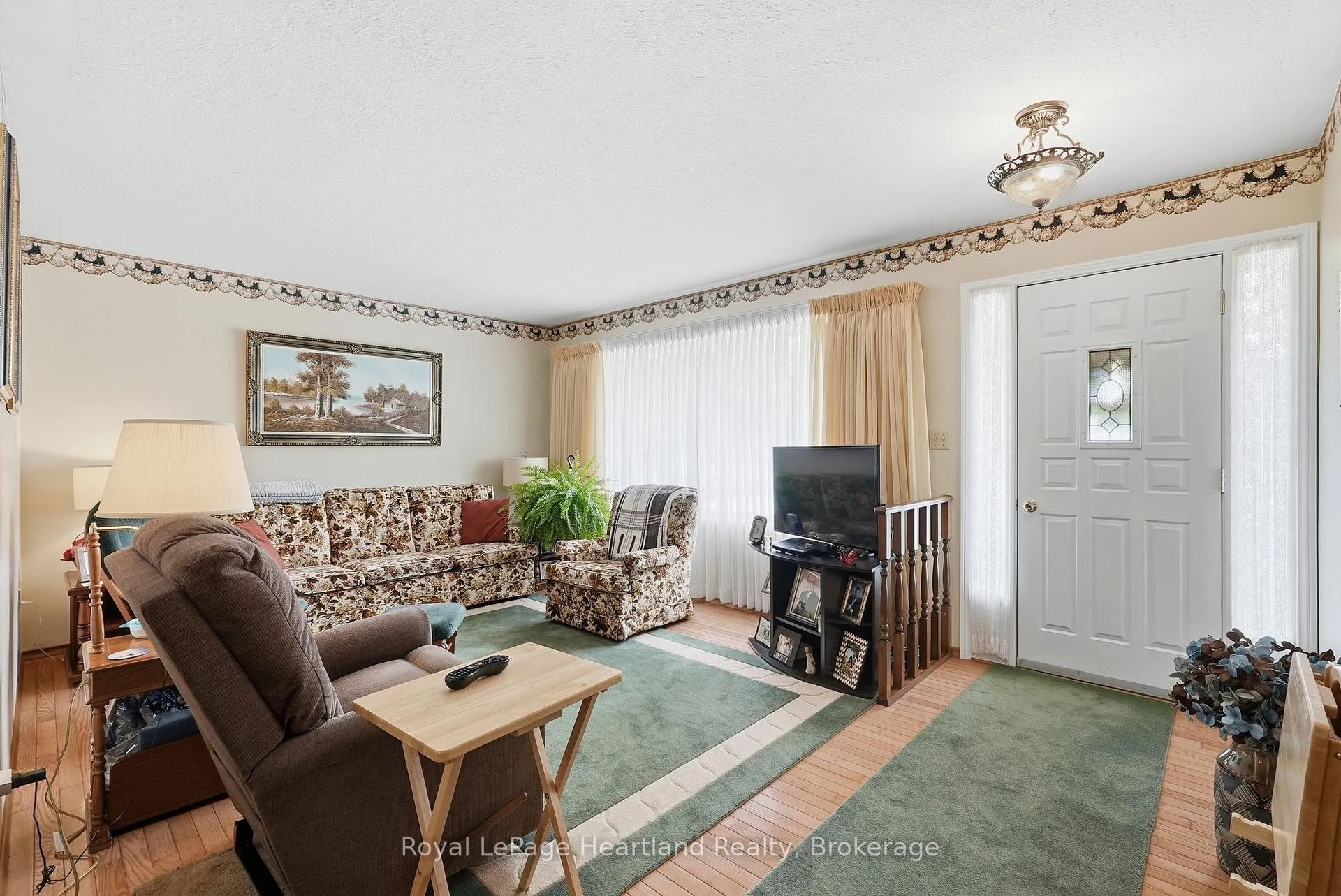 Photo 6 of 265 Thomas Street, Brockton — HOMEH