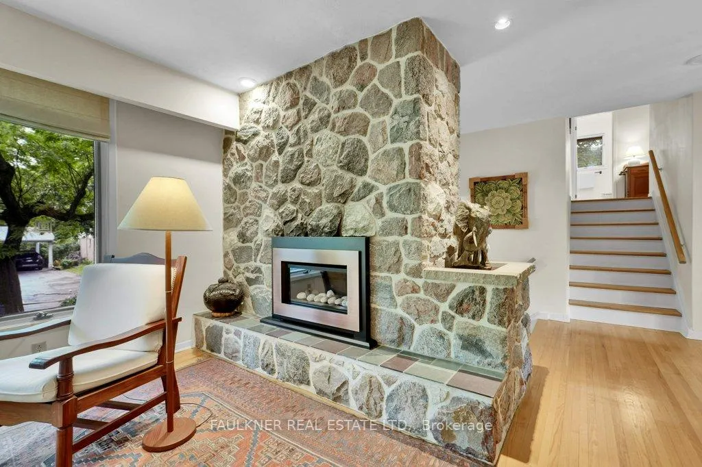 Photo 8 of 2229 Mcquaig Street, Ottawa, Alta Vista — HOMEH