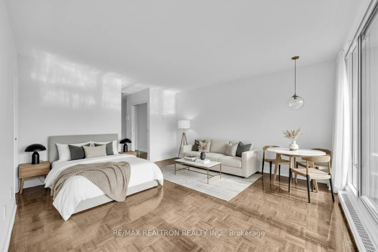 Photo 1 of Unit 414, 33 Isabella Street, Toronto, Church-Yonge Corridor — HOMEH