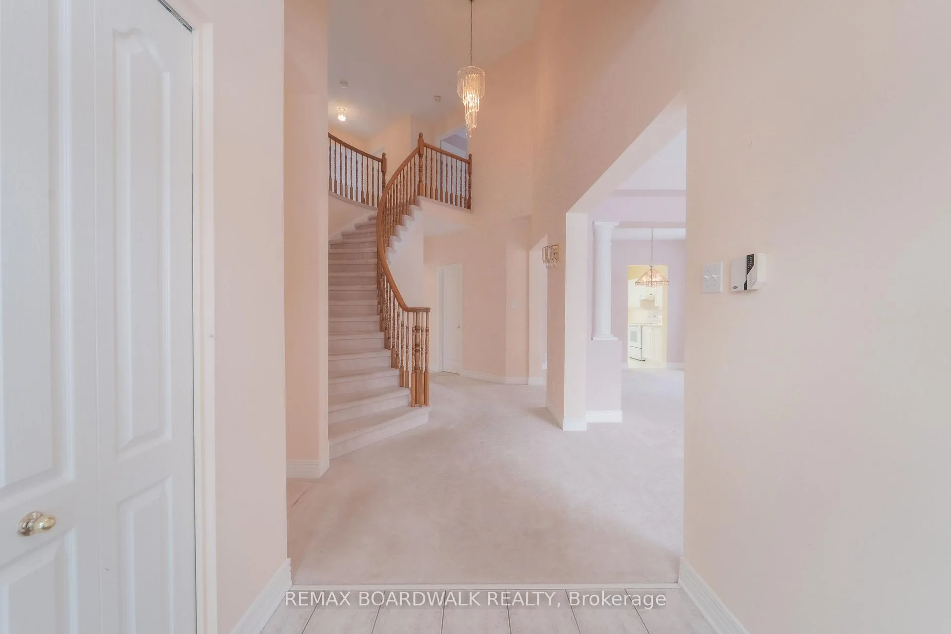 Photo 5 of 57 Mattawa Crescent, Ottawa, Kanata - Bridlewood — HOMEH