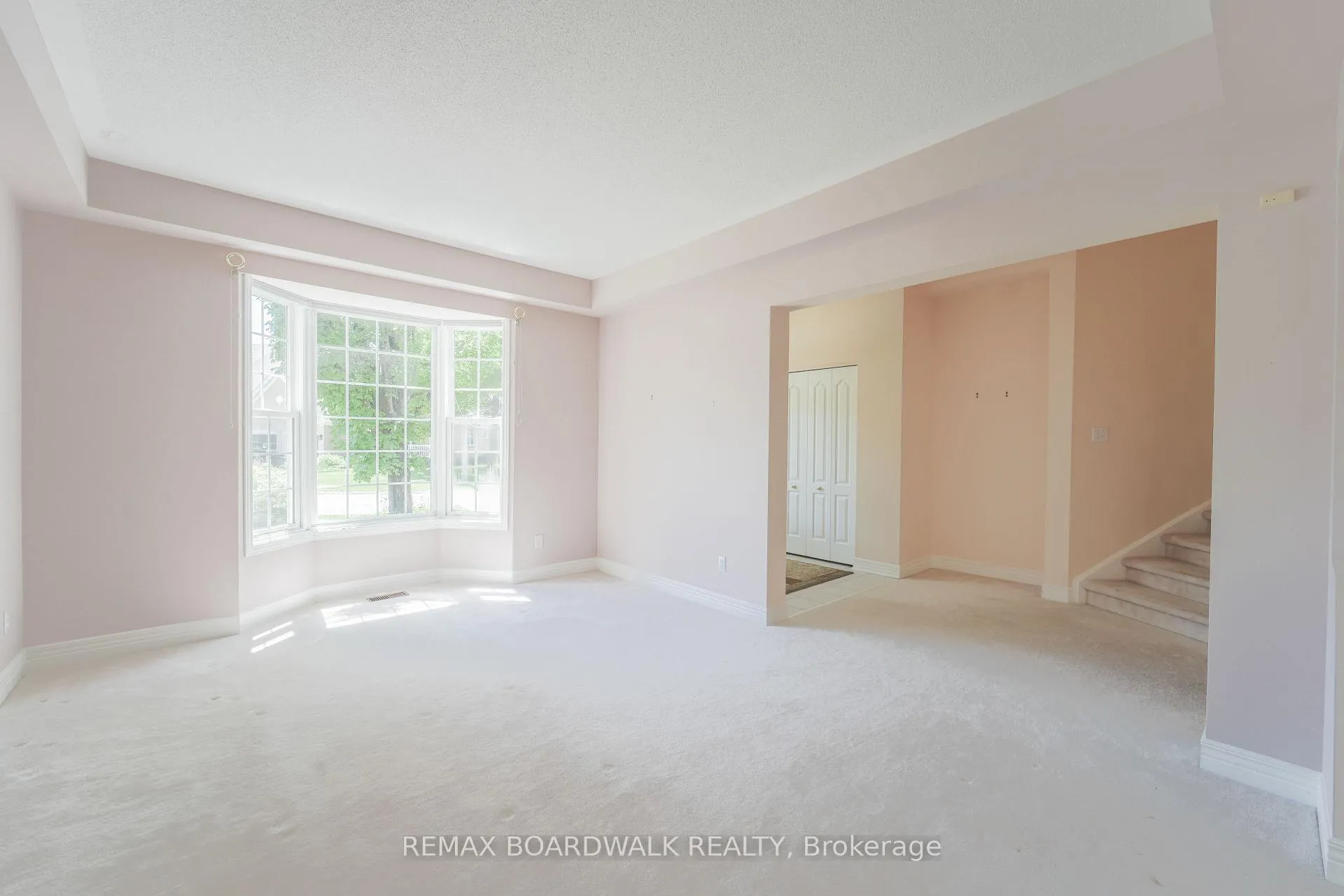 Photo 8 of 57 Mattawa Crescent, Ottawa, Kanata - Bridlewood — HOMEH