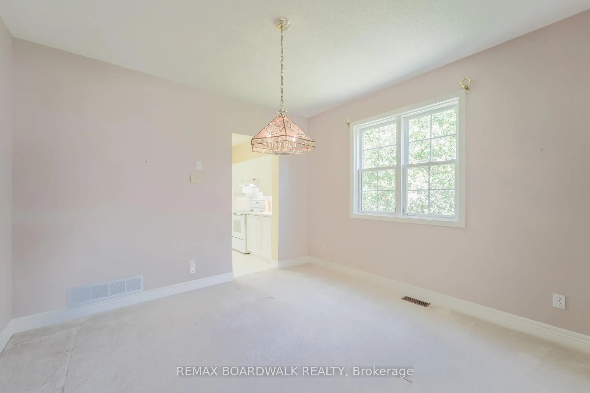 Photo 9 of 57 Mattawa Crescent, Ottawa, Kanata - Bridlewood — HOMEH