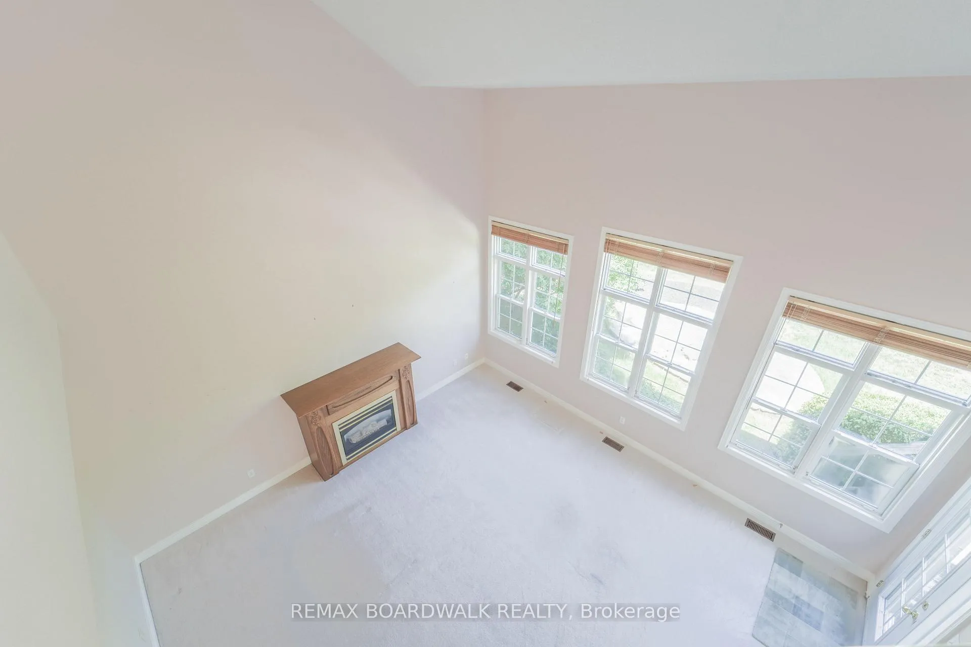 Photo 20 of 57 Mattawa Crescent, Ottawa, Kanata - Bridlewood — HOMEH