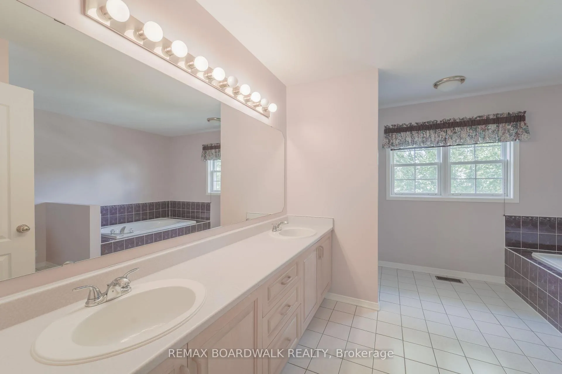 Photo 26 of 57 Mattawa Crescent, Ottawa, Kanata - Bridlewood — HOMEH