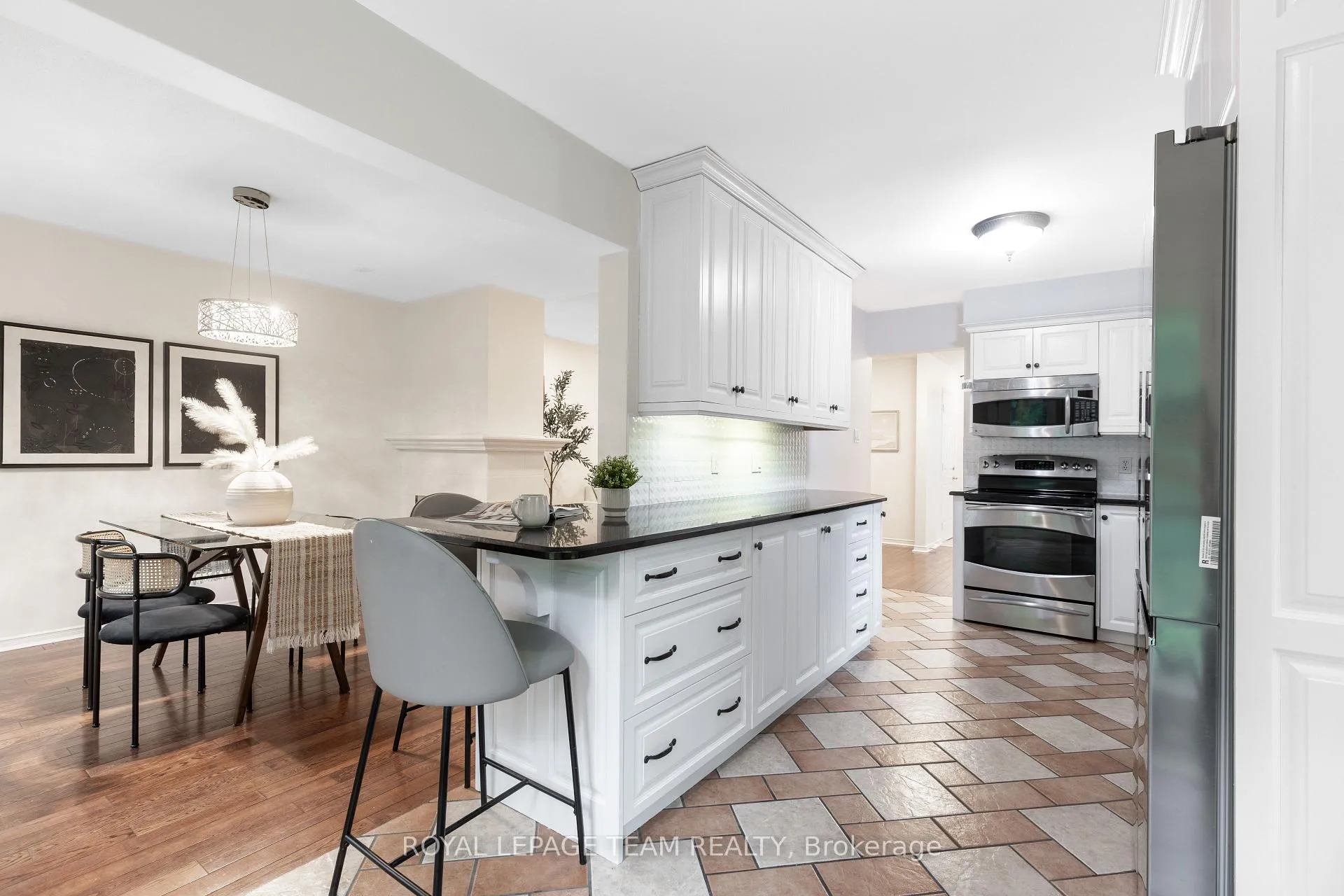 Photo 19 of 90 Blackdome Crescent, Ottawa, Kanata - Kanata Lakes/Heritage Hills — HOMEH