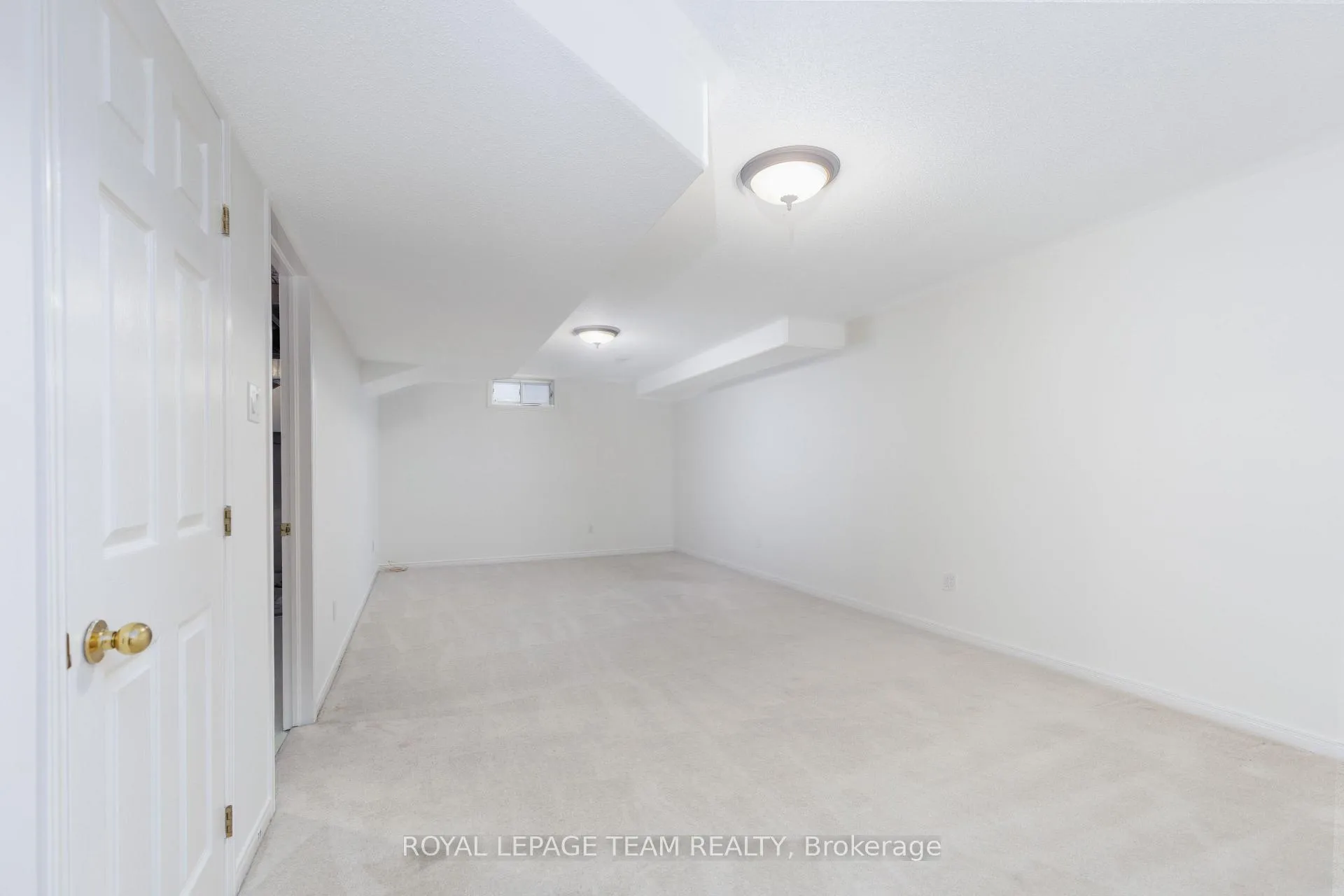 Photo 39 of 90 Blackdome Crescent, Ottawa, Kanata - Kanata Lakes/Heritage Hills — HOMEH