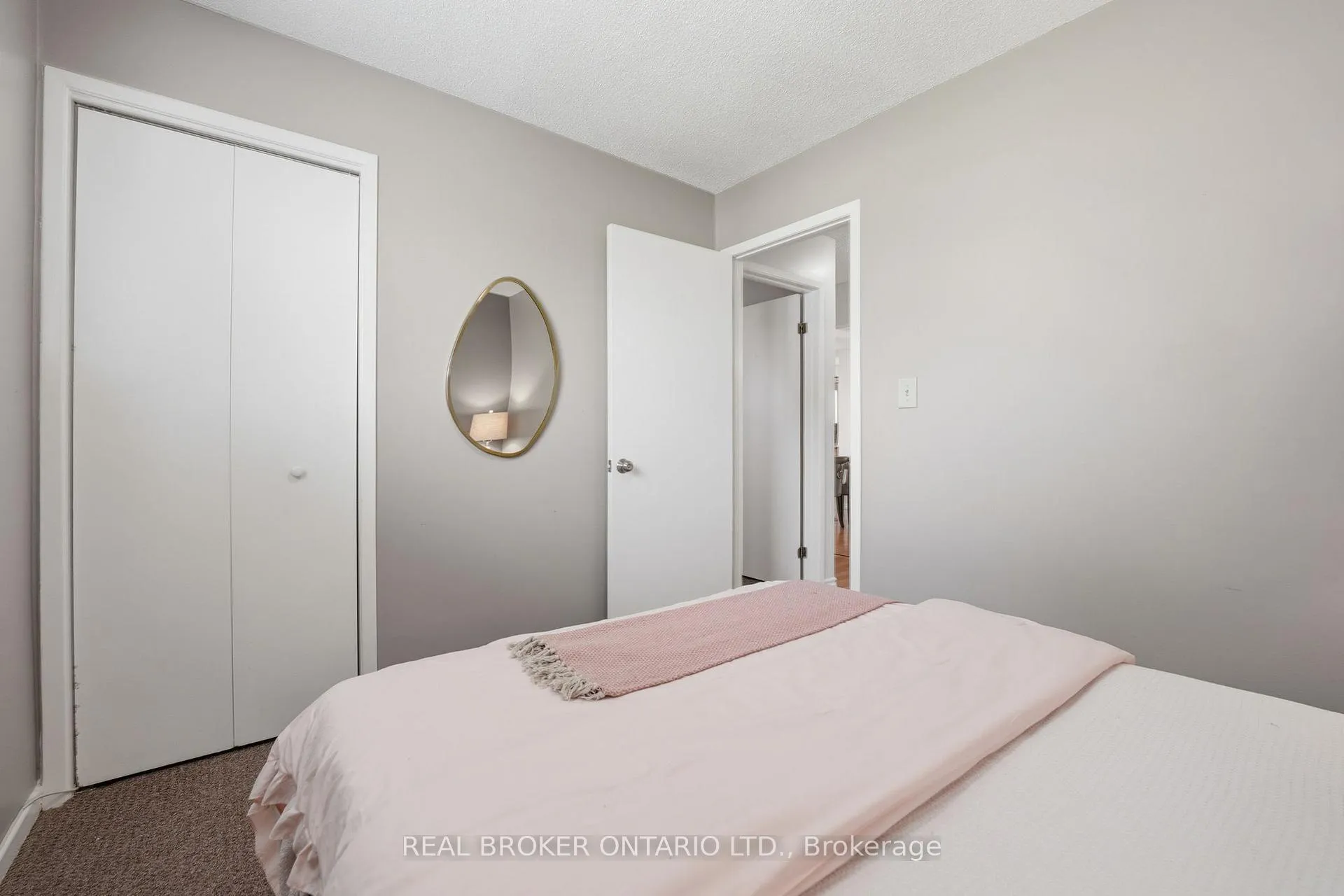 Photo 22 of 7996 Paddock Trail, Niagara Falls, Ascot — HOMEH
