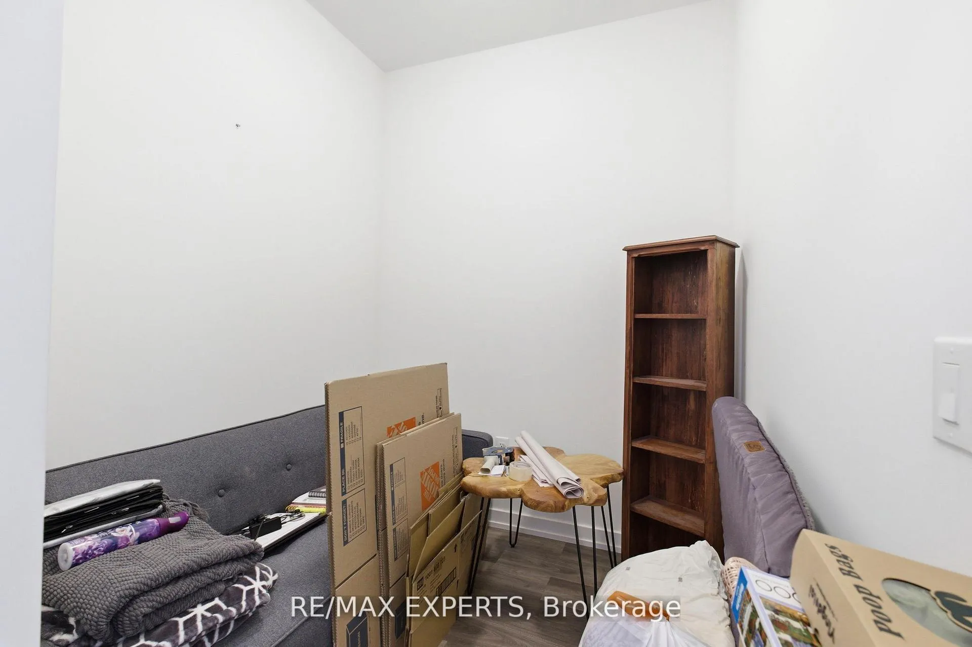 Photo 8 of Unit 325, 430 Essa Road, Barrie, Holly — HOMEH