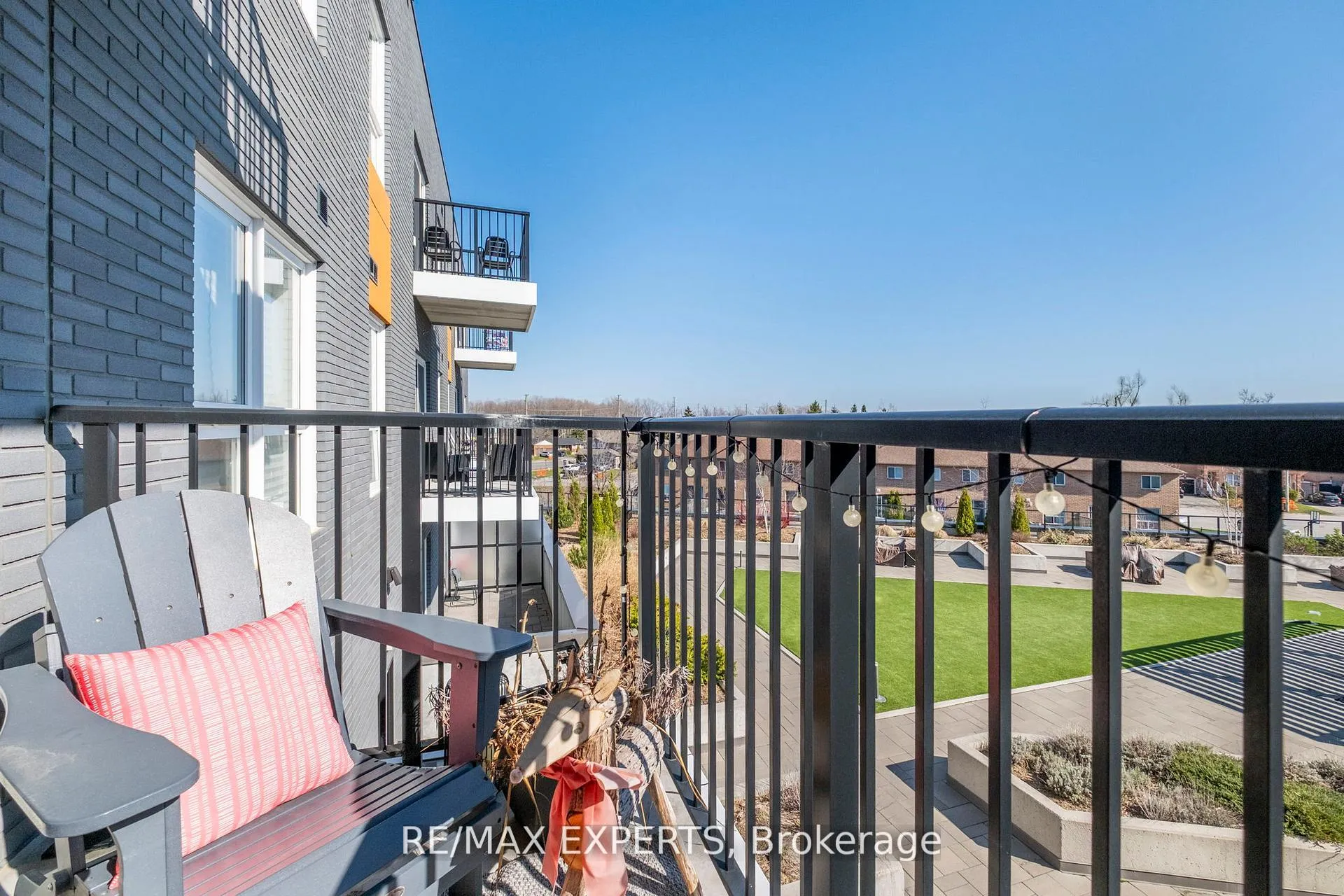 Photo 27 of Unit 325, 430 Essa Road, Barrie, Holly — HOMEH