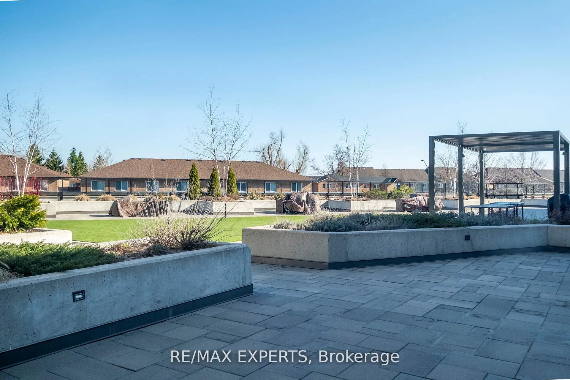 Photo 29 of Unit 325, 430 Essa Road, Barrie, Holly — HOMEH