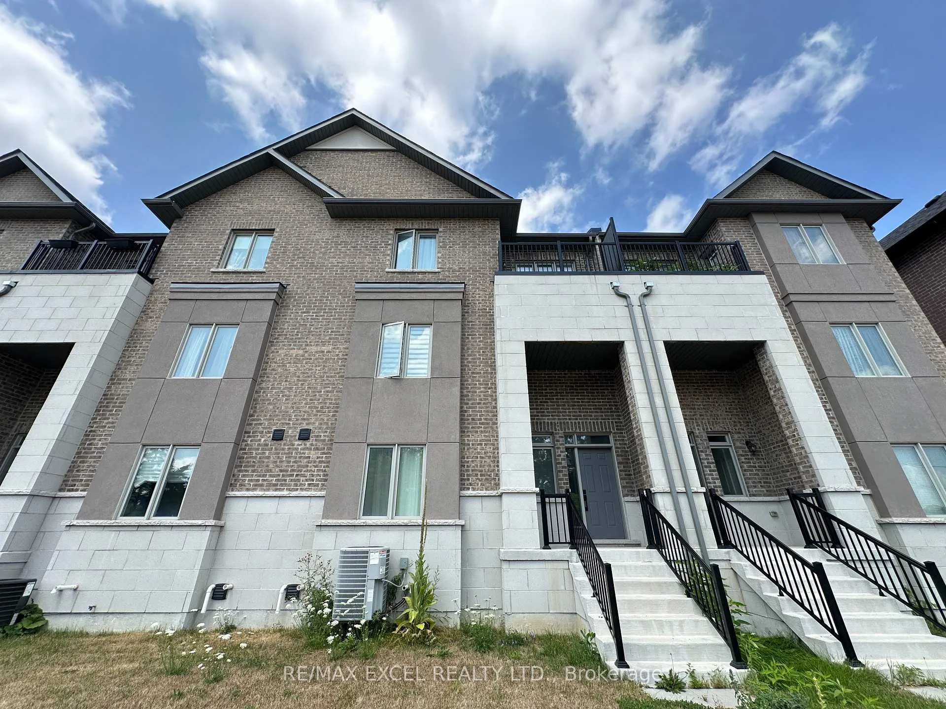 Photo 23 of 8 Alan Williams Trail, Uxbridge — HOMEH
