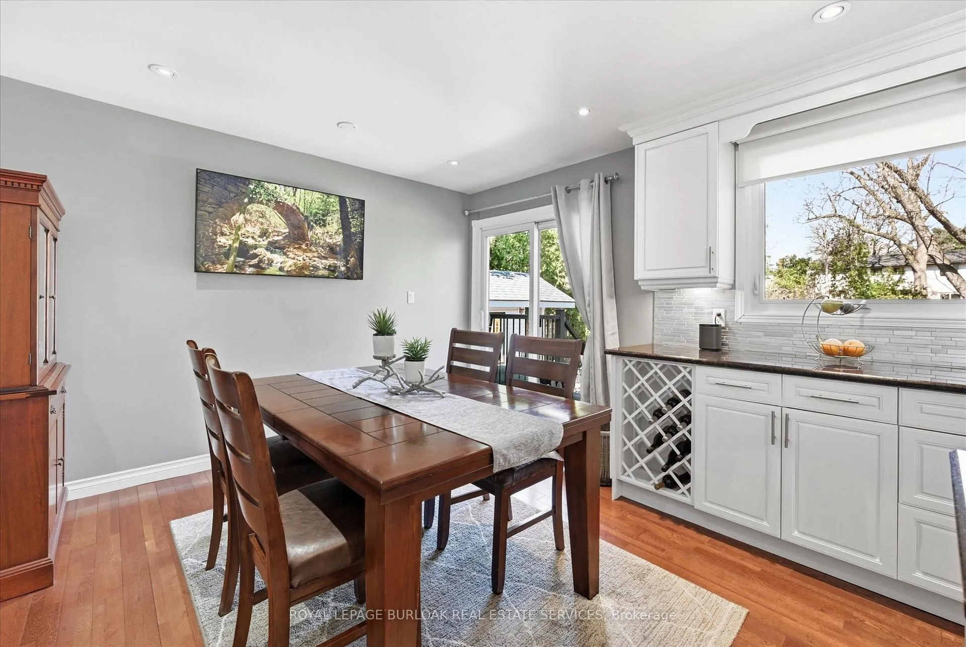 Photo 17 of 3299 Spruce Avenue, Burlington, Roseland — HOMEH