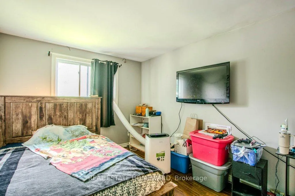 Photo 6 of 54 Springdale Drive, Barrie, Cundles East — HOMEH