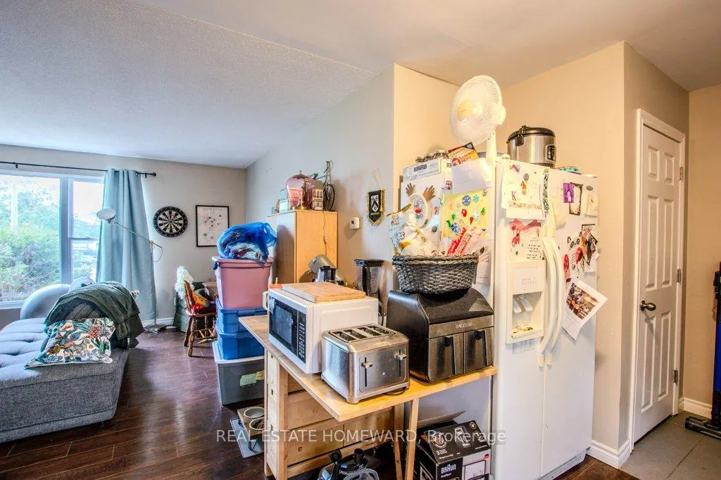 Photo 19 of 54 Springdale Drive, Barrie, Cundles East — HOMEH
