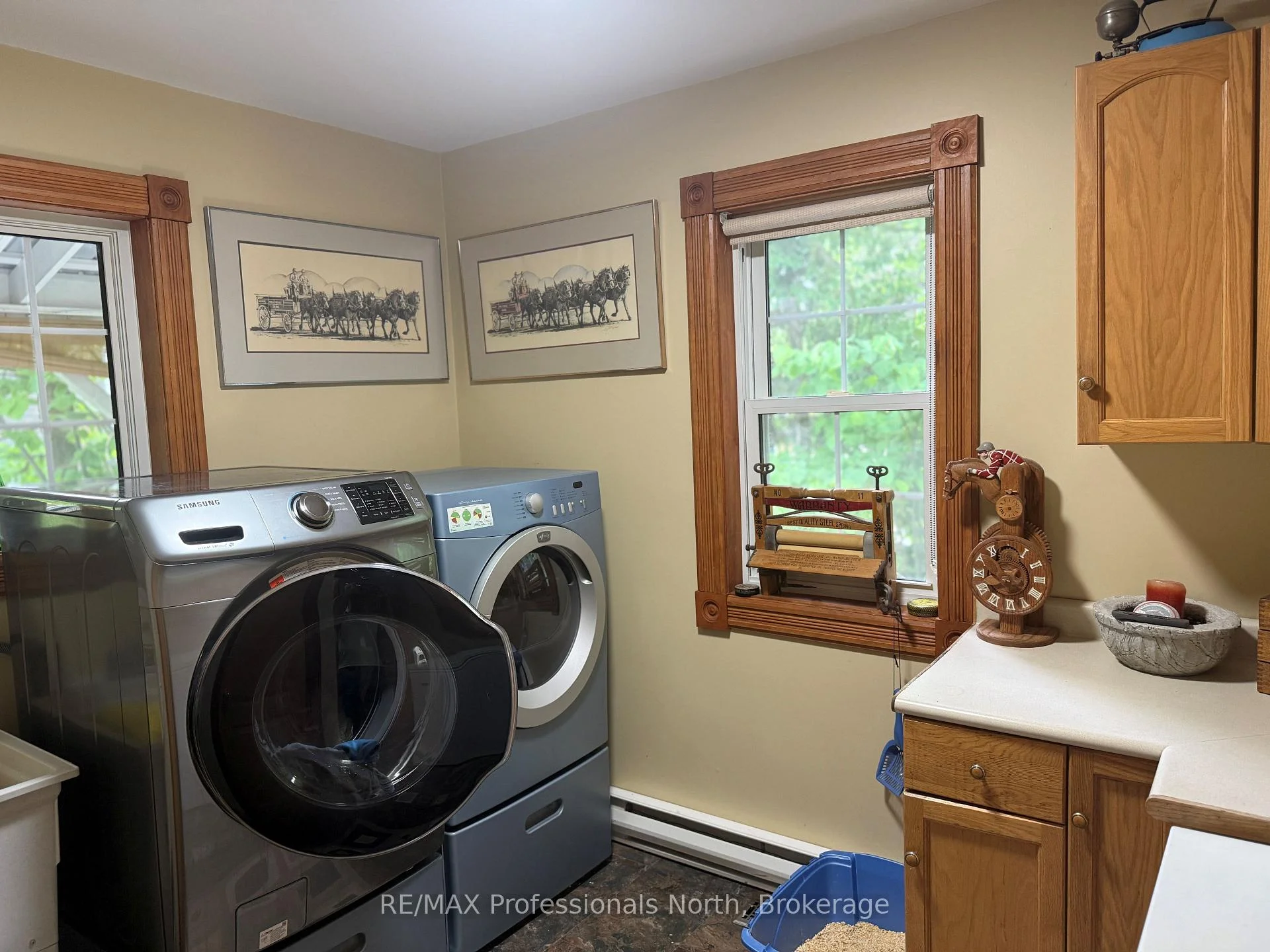 Photo 28 of 22 Knowles Crescent E, Seguin — HOMEH