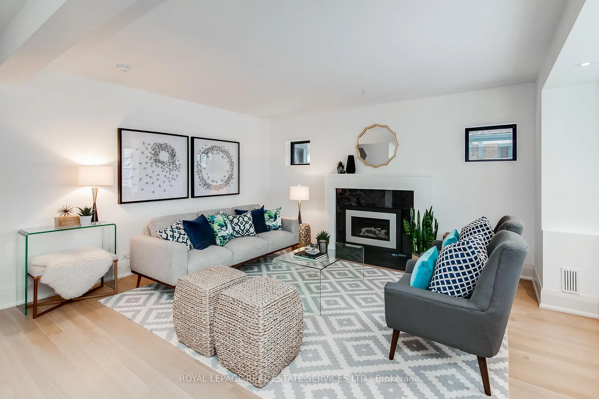 Photo 3 of 126 Hudson Drive, Toronto, Rosedale-Moore Park — HOMEH