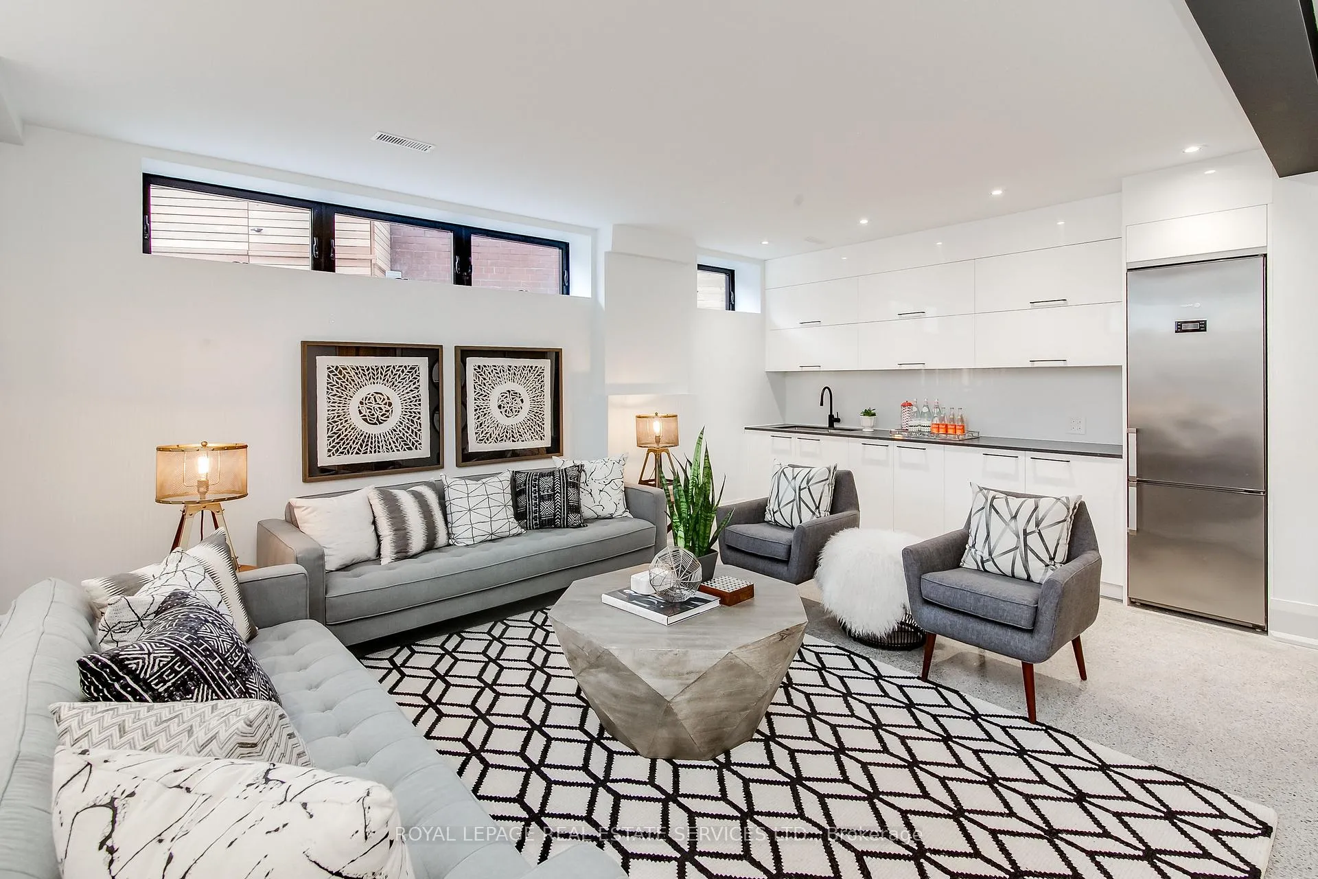 Photo 12 of 126 Hudson Drive, Toronto, Rosedale-Moore Park — HOMEH