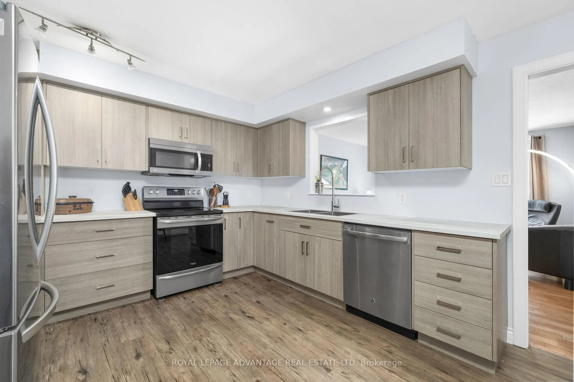 Photo 10 of 4782 Briton-Houghton Bay Road, Rideau Lakes, Rideau Lakes (South Burgess) Twp — HOMEH