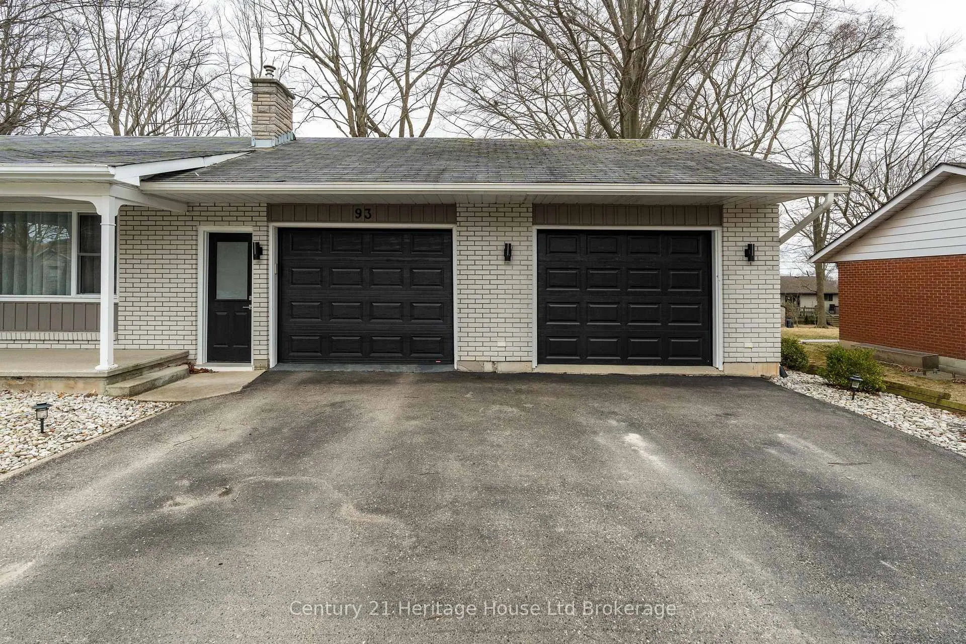 Photo 5 of 93 James Avenue, Tillsonburg — HOMEH