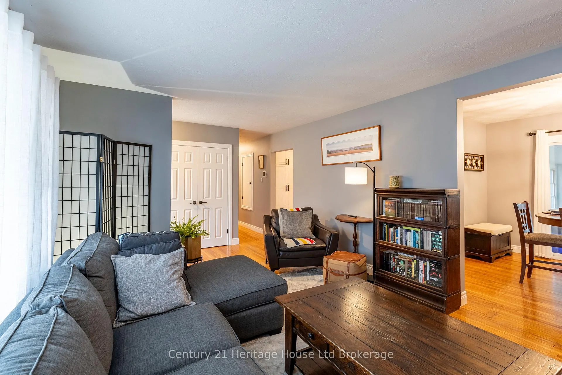 Photo 9 of 93 James Avenue, Tillsonburg — HOMEH