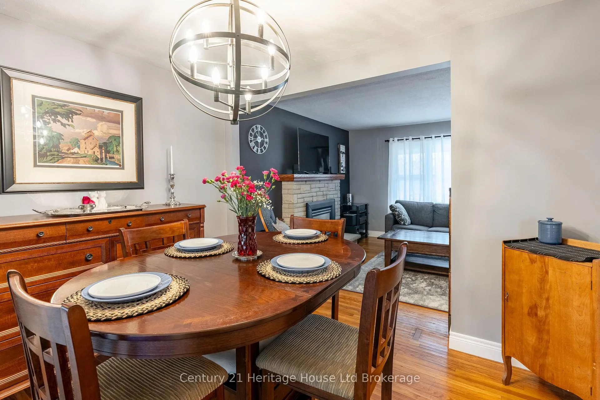 Photo 13 of 93 James Avenue, Tillsonburg — HOMEH
