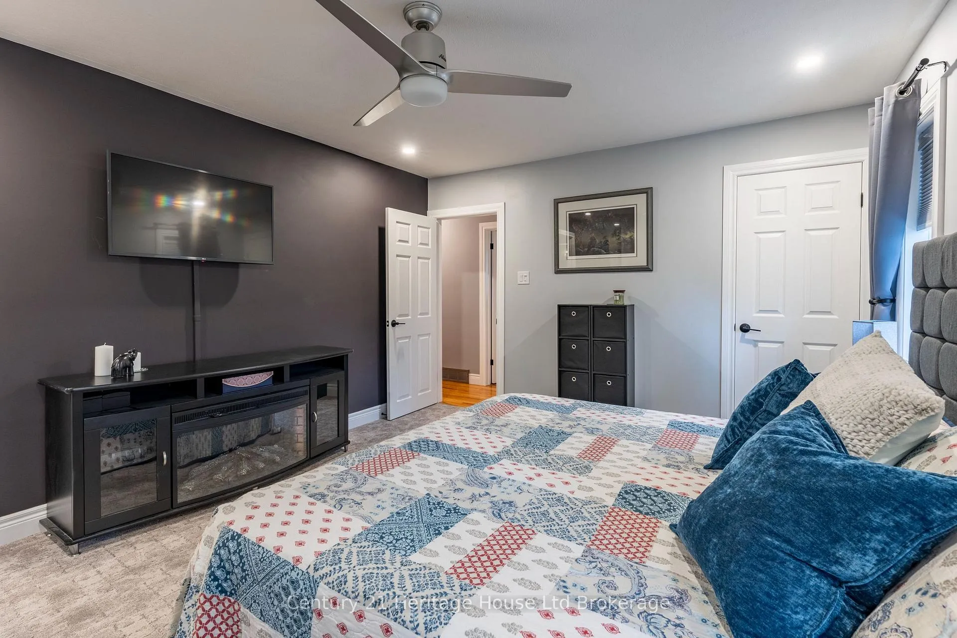 Photo 24 of 93 James Avenue, Tillsonburg — HOMEH