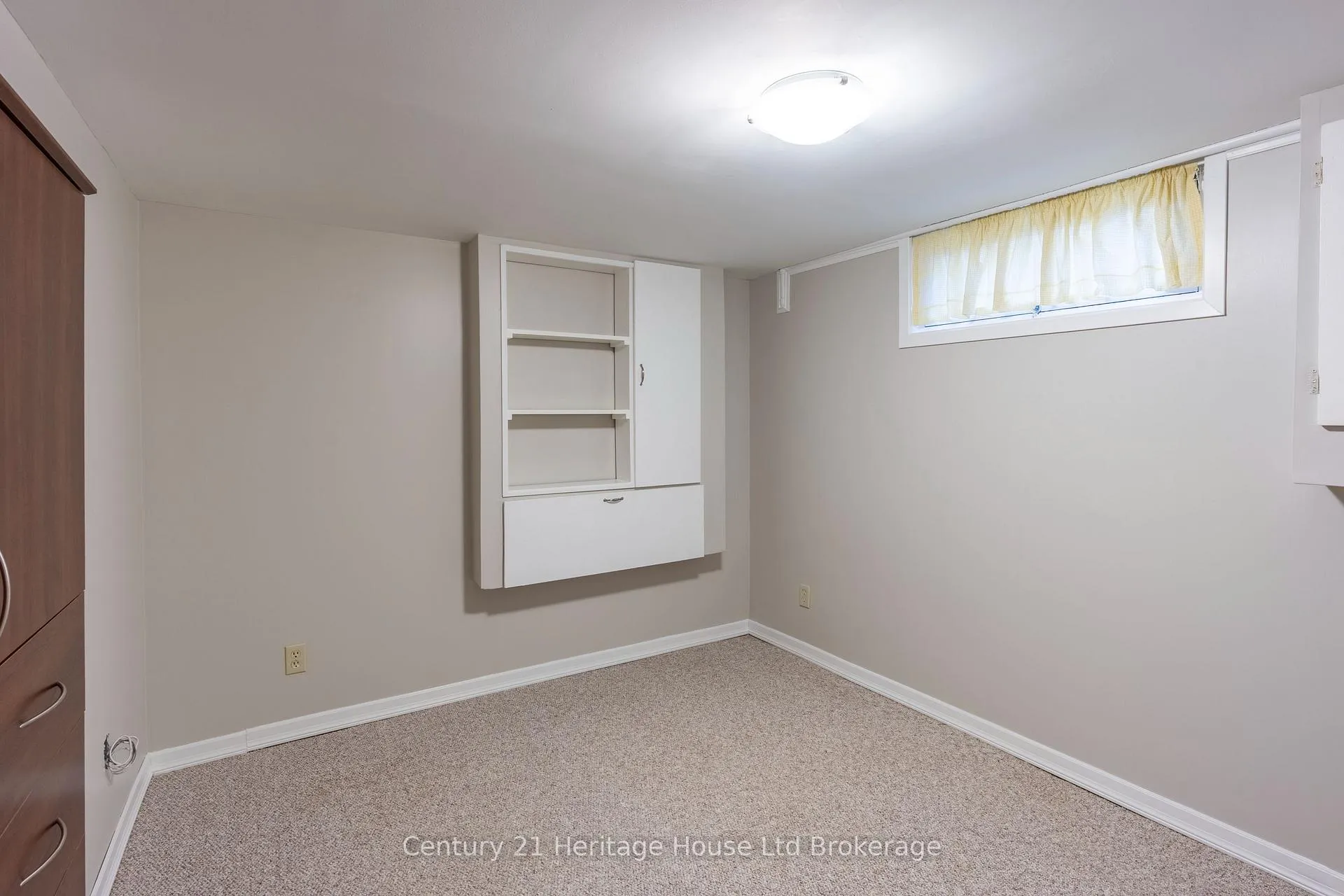 Photo 35 of 93 James Avenue, Tillsonburg — HOMEH