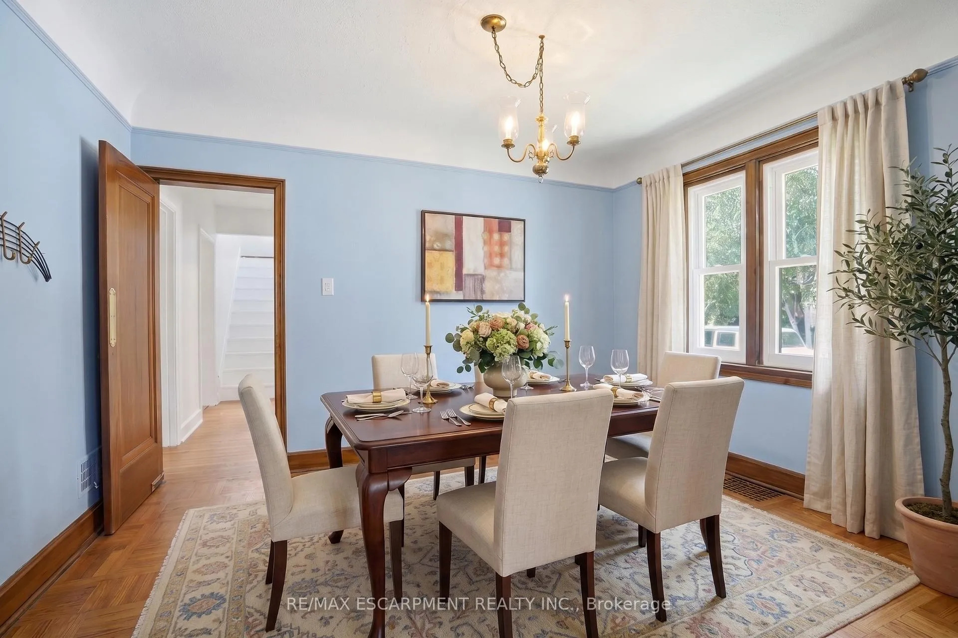 Photo 8 of 1642 King Street E, Hamilton, Delta — HOMEH