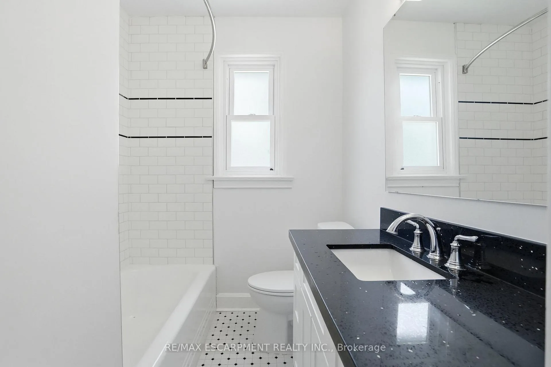 Photo 18 of 1642 King Street E, Hamilton, Delta — HOMEH