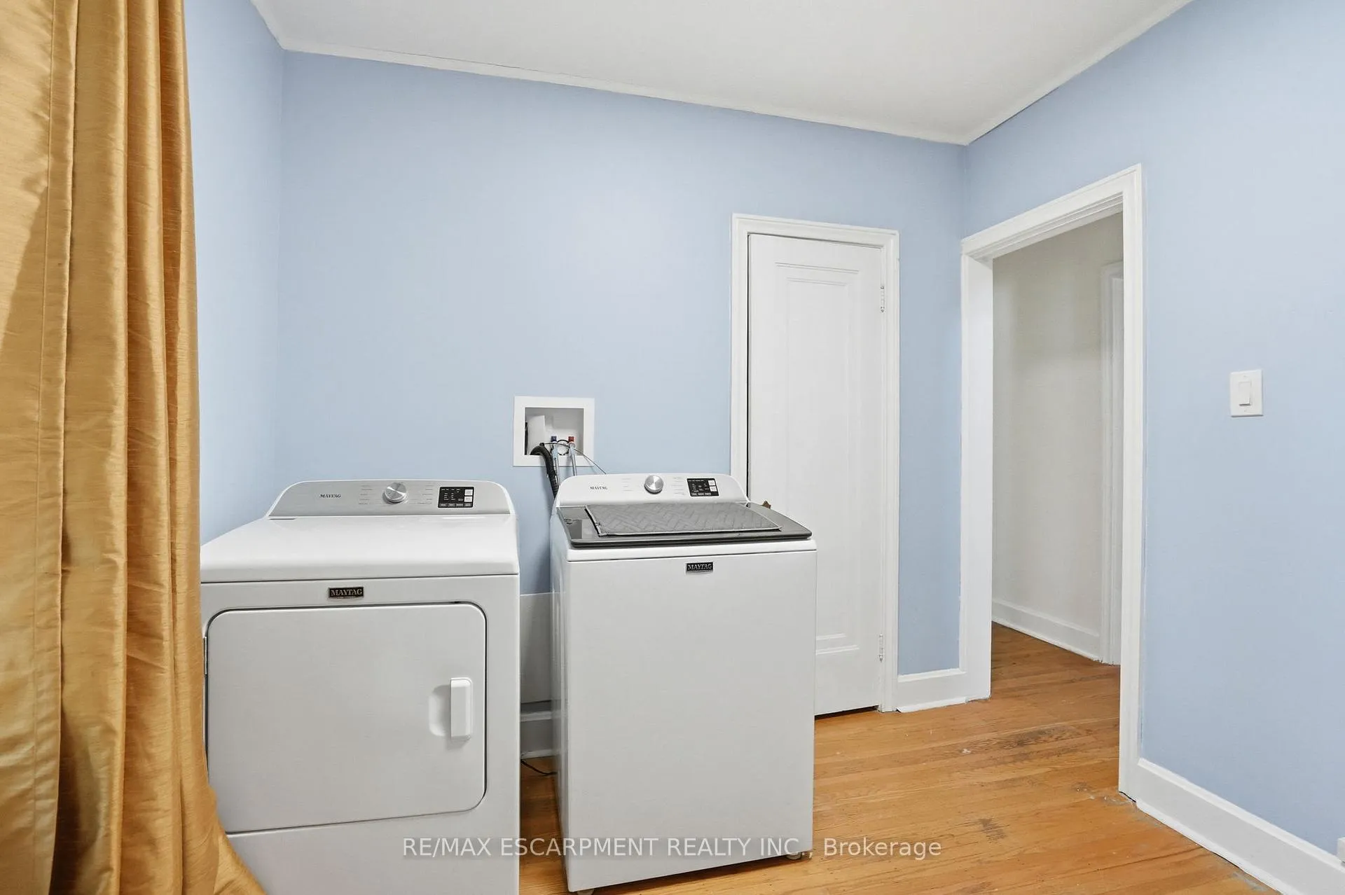 Photo 26 of 1642 King Street E, Hamilton, Delta — HOMEH