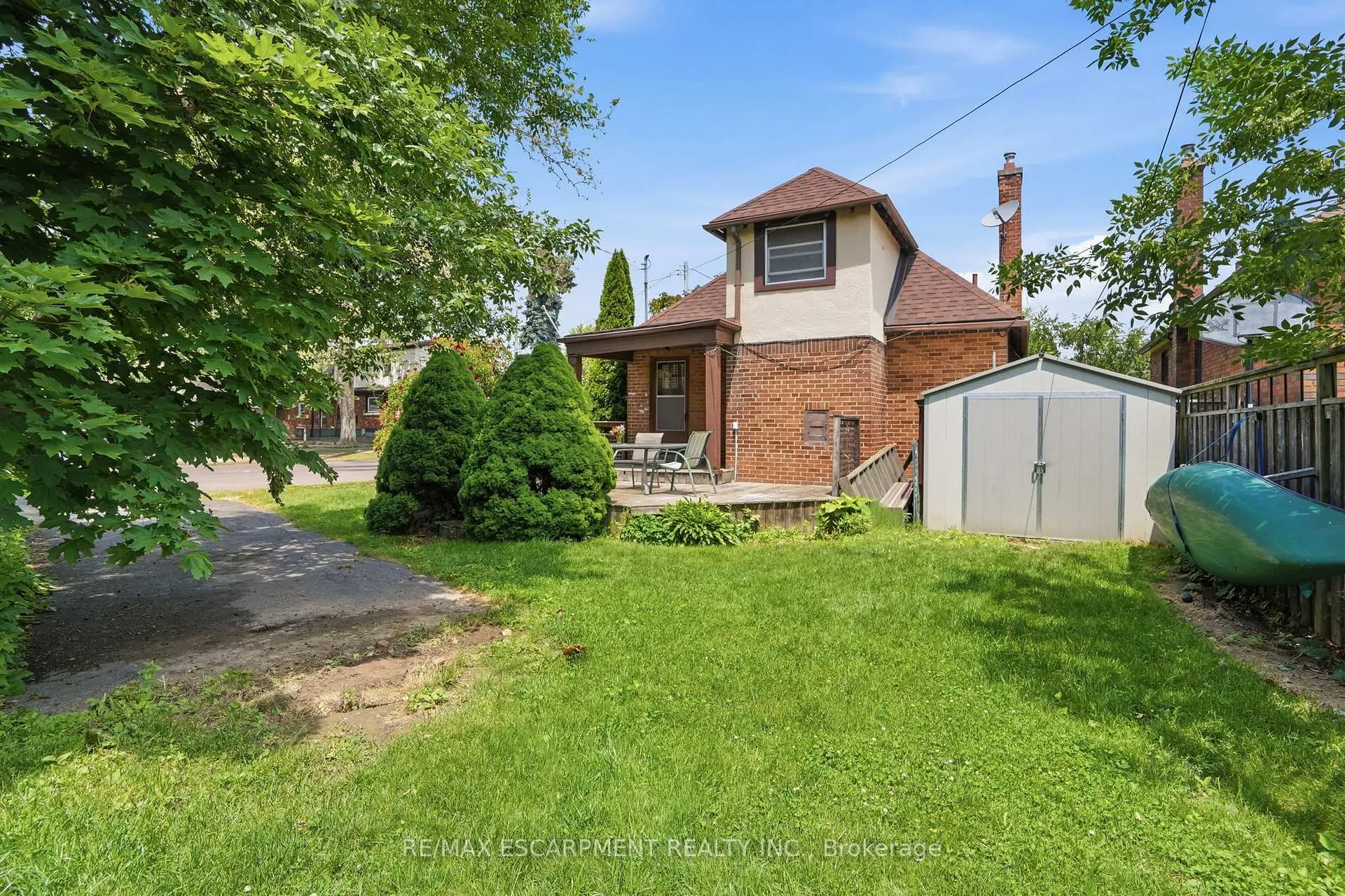 Photo 43 of 1642 King Street E, Hamilton, Delta — HOMEH