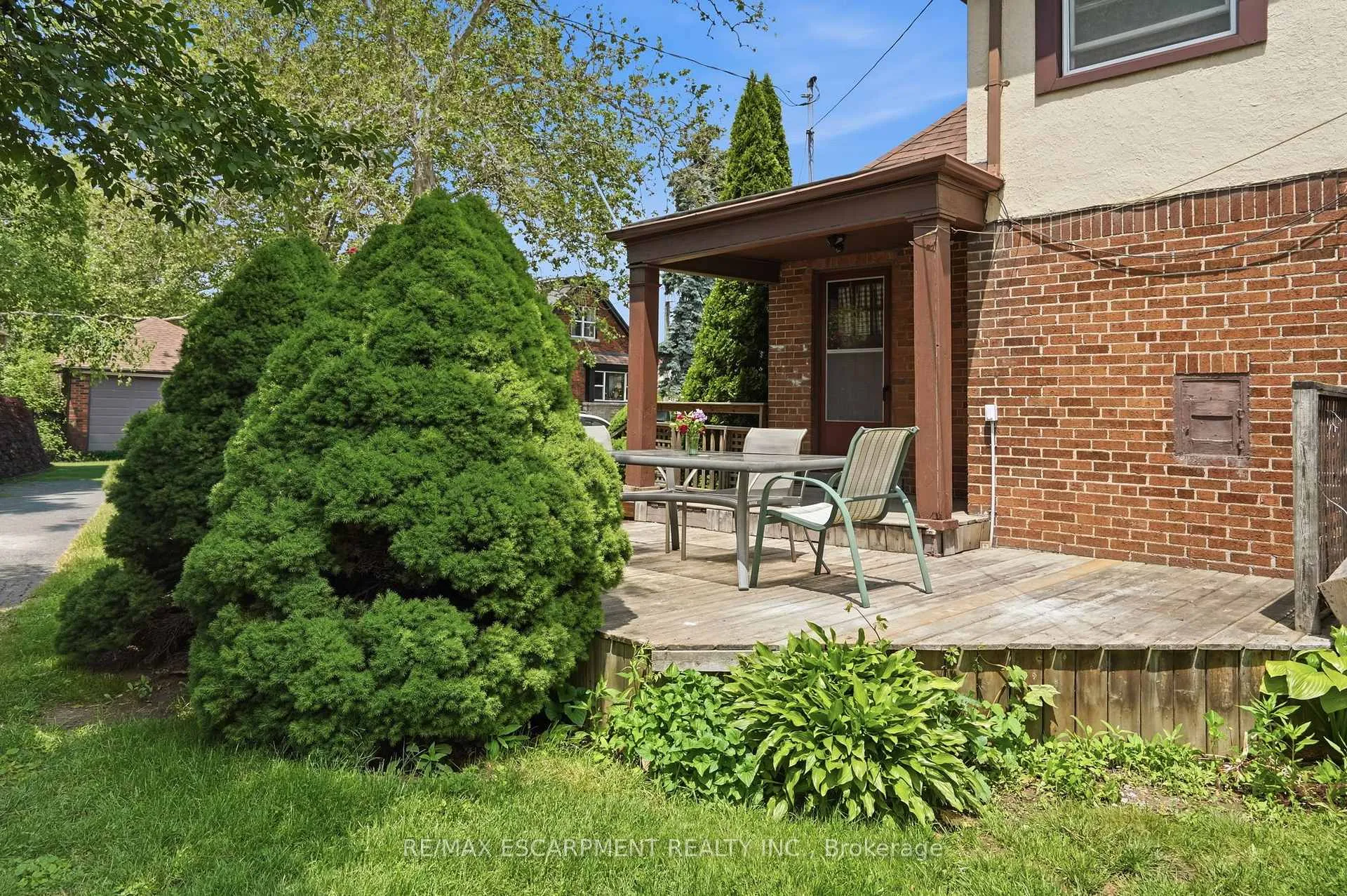 Photo 44 of 1642 King Street E, Hamilton, Delta — HOMEH