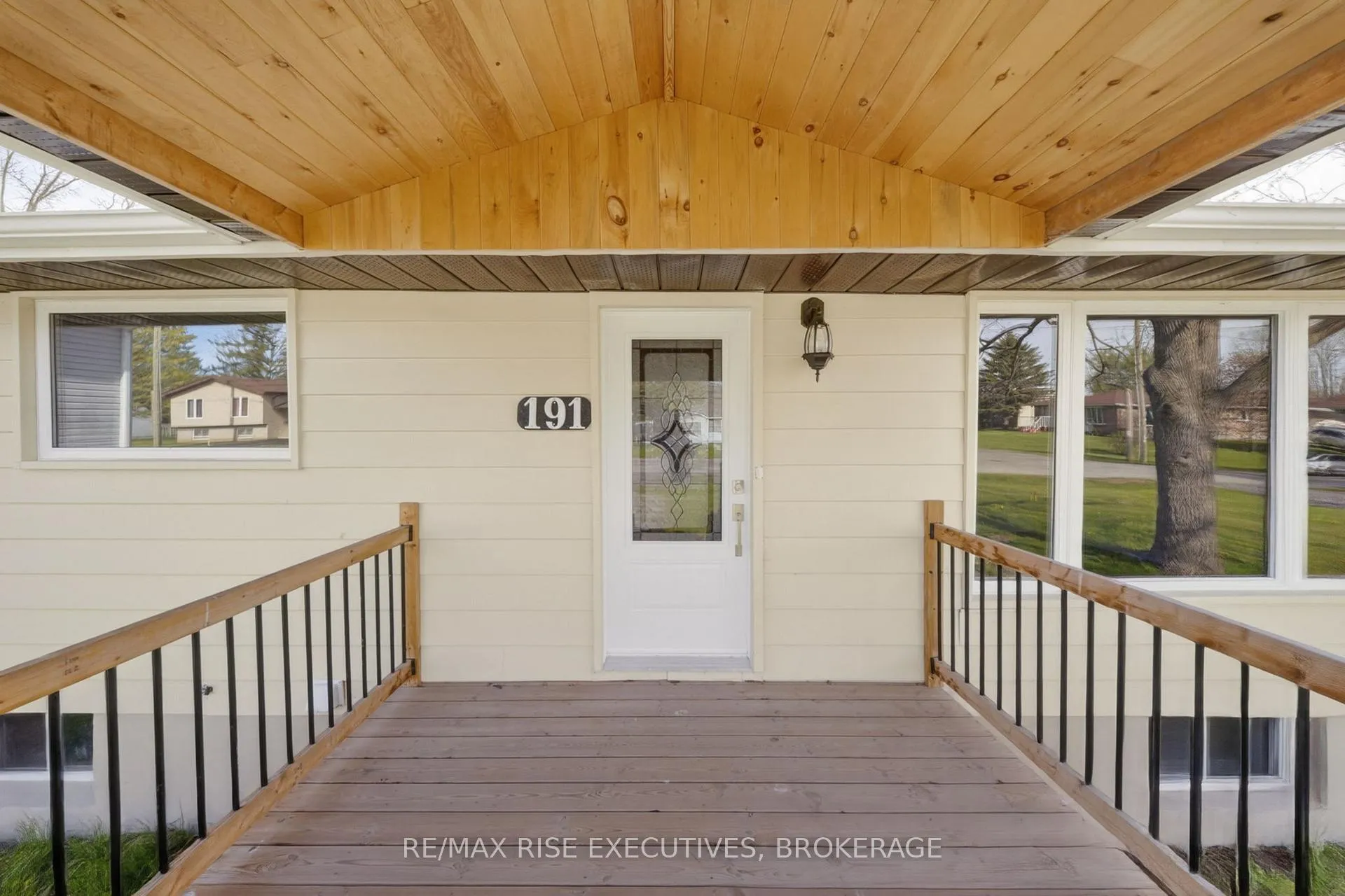 Photo 2 of 191 Brant Street, Deseronto, Deseronto (Town) — HOMEH