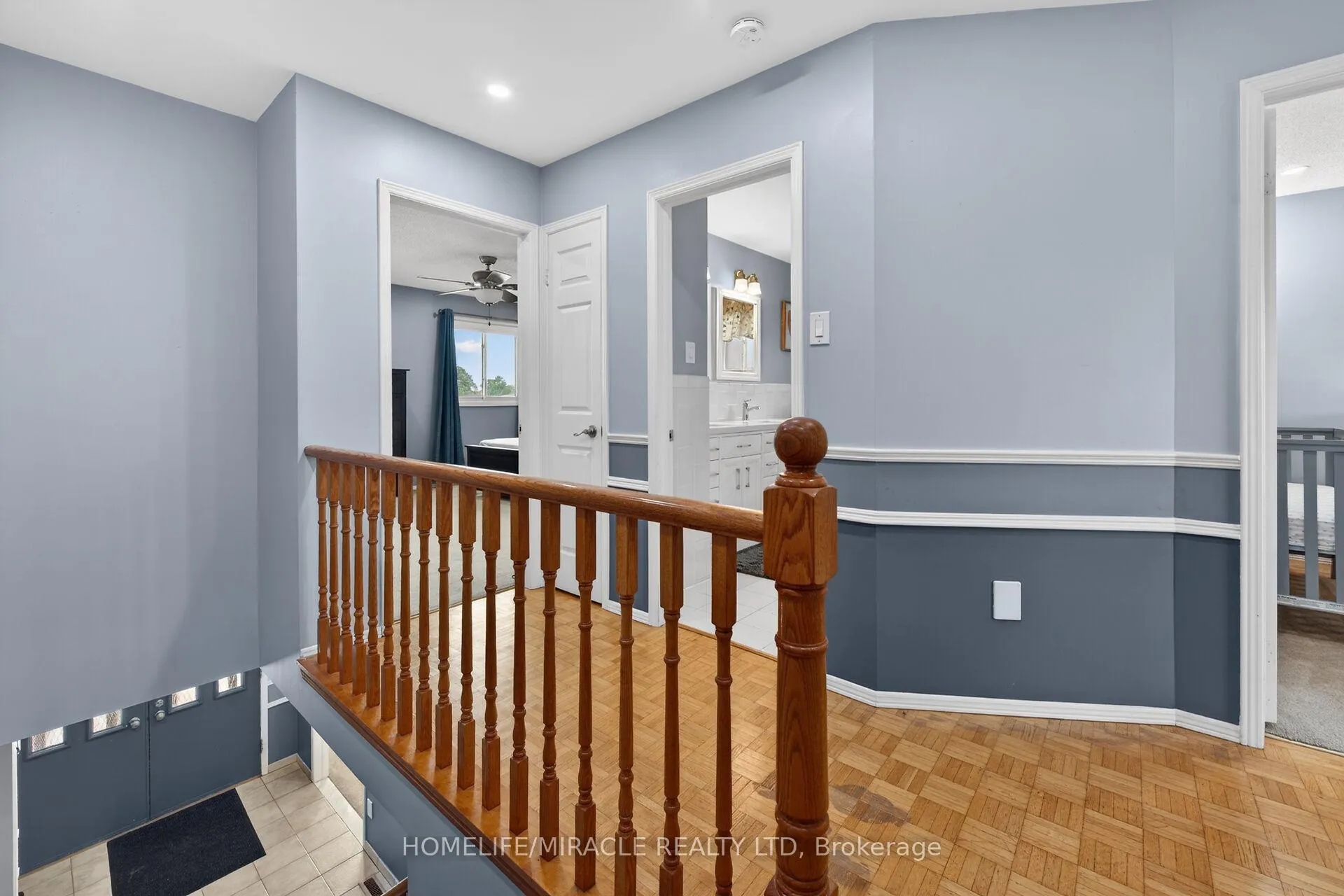 Photo 27 of 34 Capri Crescent, Hamilton, Riverdale — HOMEH