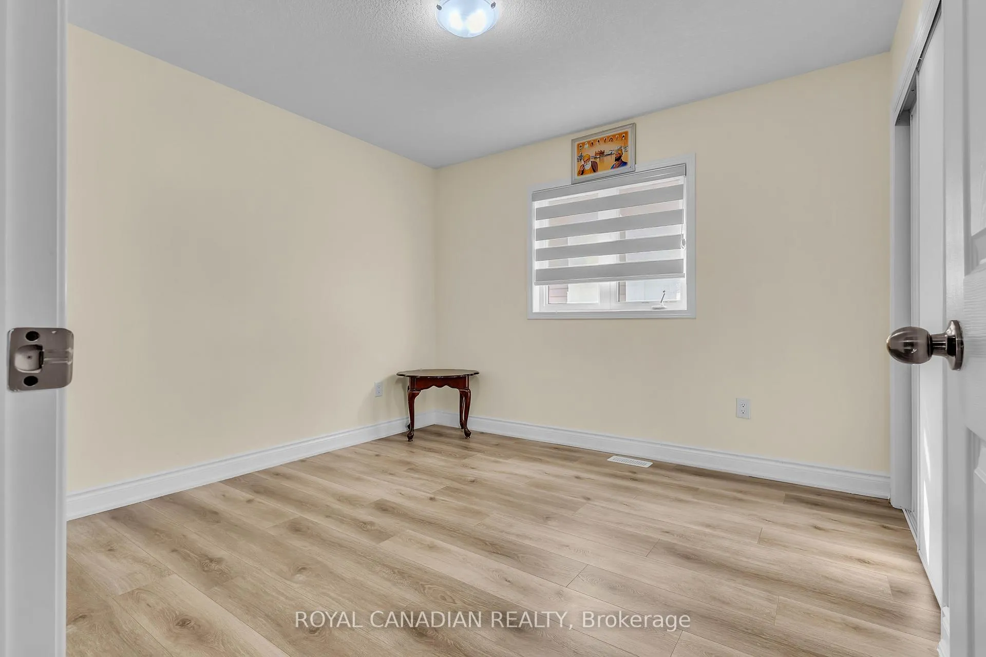 Photo 20 of 28 Cheevers Road, Brantford, Shellard Lane — HOMEH