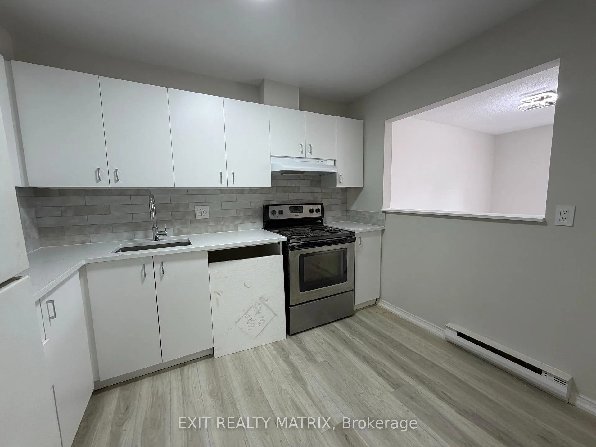 Photo 3 of Unit 137, 3445 Uplands Drive, Ottawa, Hunt Club — HOMEH