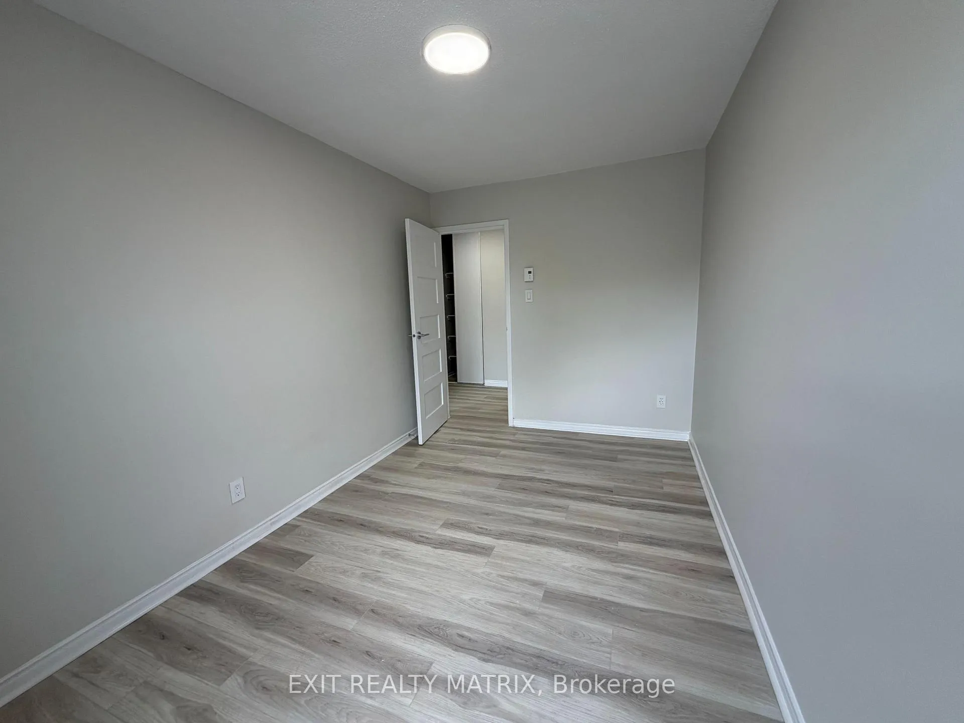 Photo 9 of Unit 137, 3445 Uplands Drive, Ottawa, Hunt Club — HOMEH