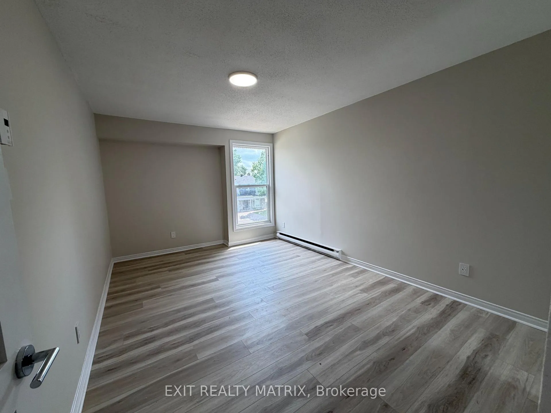 Photo 10 of Unit 137, 3445 Uplands Drive, Ottawa, Hunt Club — HOMEH