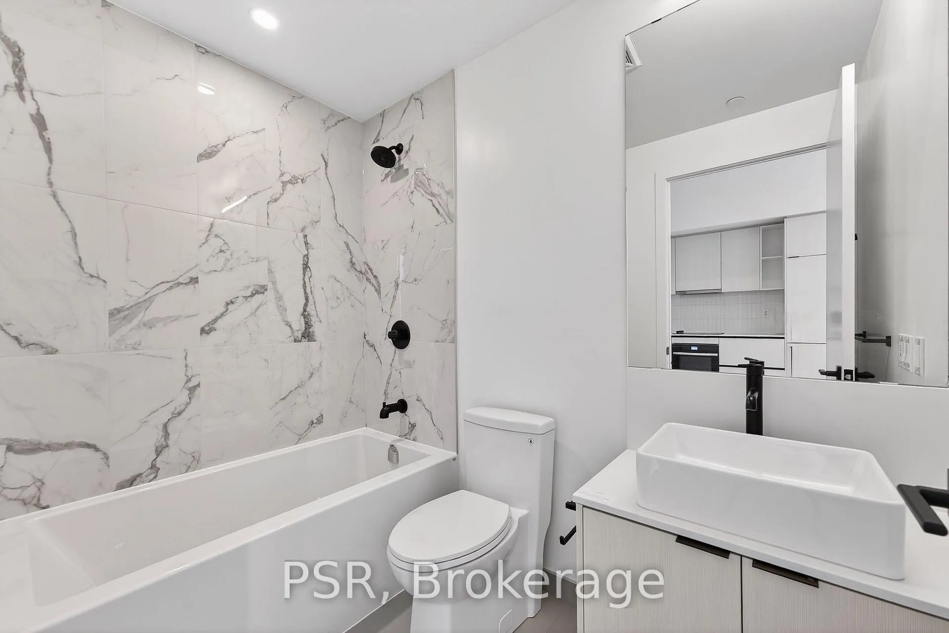 Photo 13 of Unit 1801, 10 Graphophone Grove, Toronto, Dovercourt-Wallace Emerson-Junction — HOMEH
