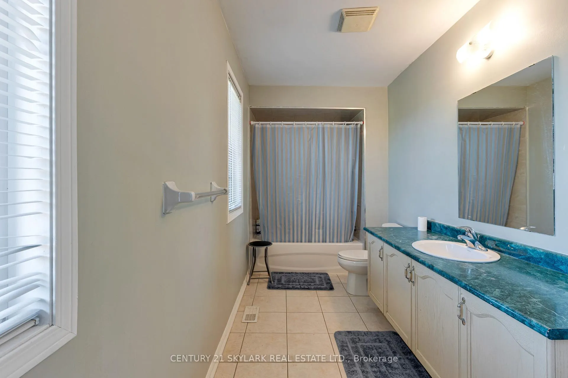 Photo 28 of 95 Via Romano Way, Brampton, Bram East — HOMEH