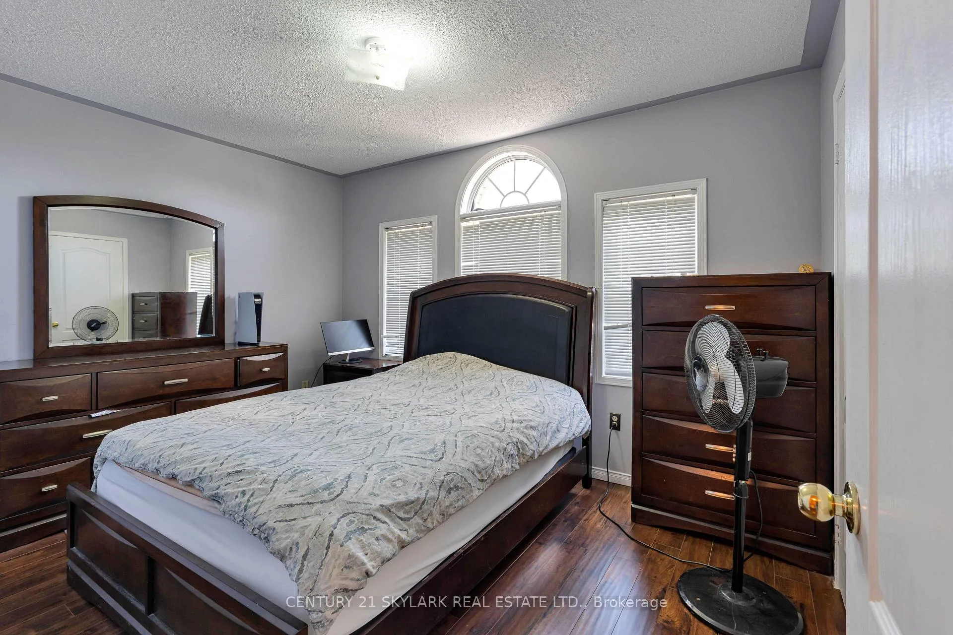 Photo 29 of 95 Via Romano Way, Brampton, Bram East — HOMEH