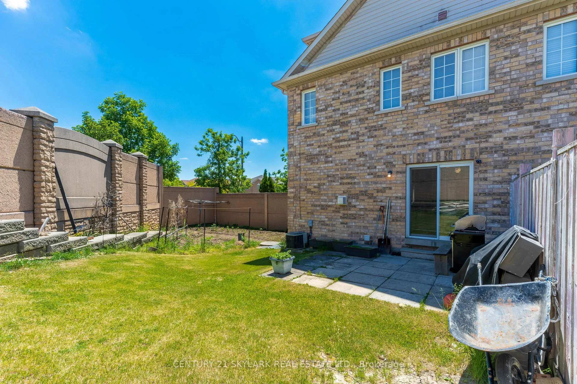 Photo 50 of 95 Via Romano Way, Brampton, Bram East — HOMEH