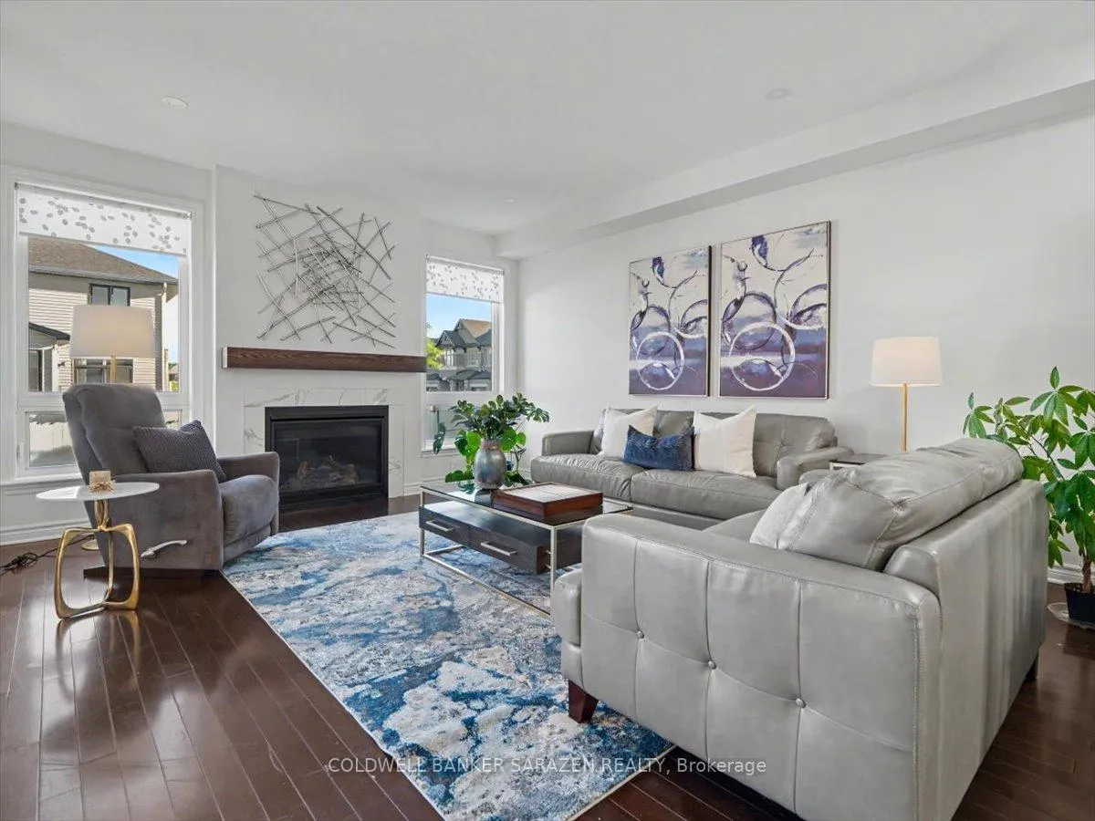 Photo 12 of 322 Big Dipper Street, Ottawa, Riverside South/Gloucester Glen — HOMEH