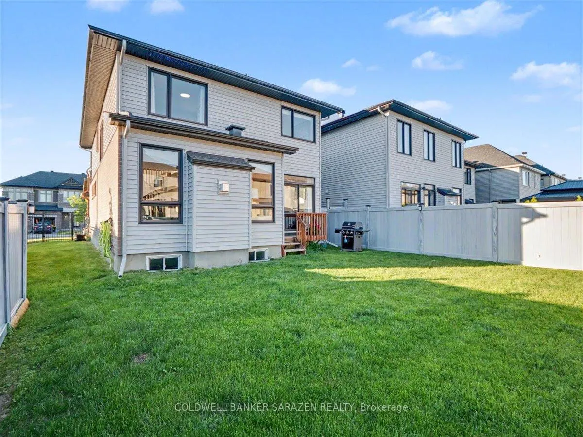 Photo 26 of 322 Big Dipper Street, Ottawa, Riverside South/Gloucester Glen — HOMEH