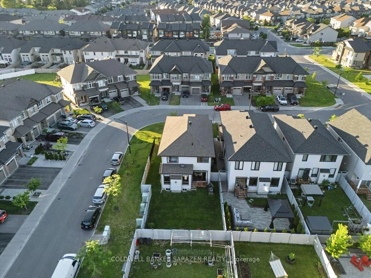 Photo 28 of 322 Big Dipper Street, Ottawa, Riverside South/Gloucester Glen — HOMEH
