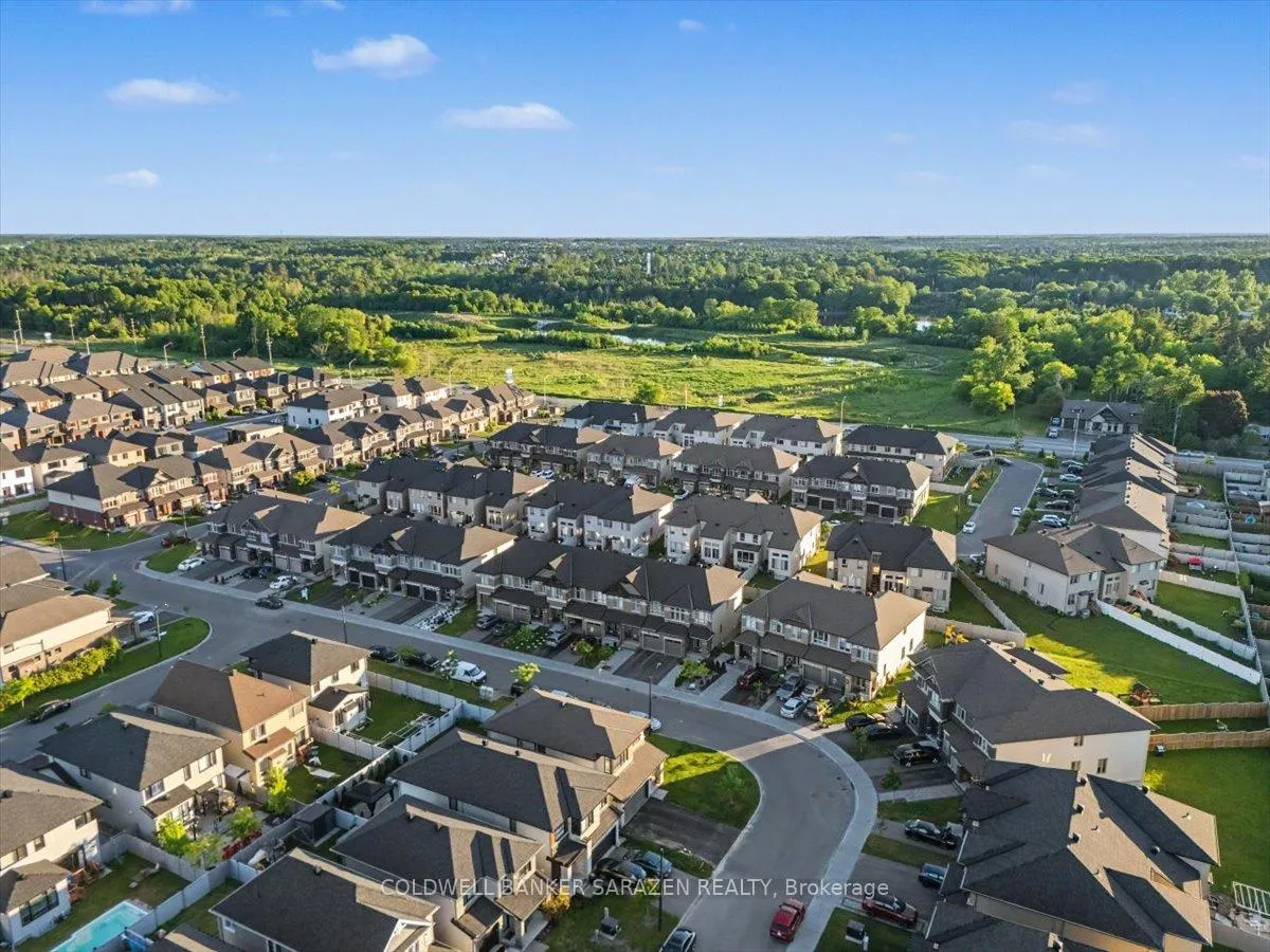 Photo 29 of 322 Big Dipper Street, Ottawa, Riverside South/Gloucester Glen — HOMEH