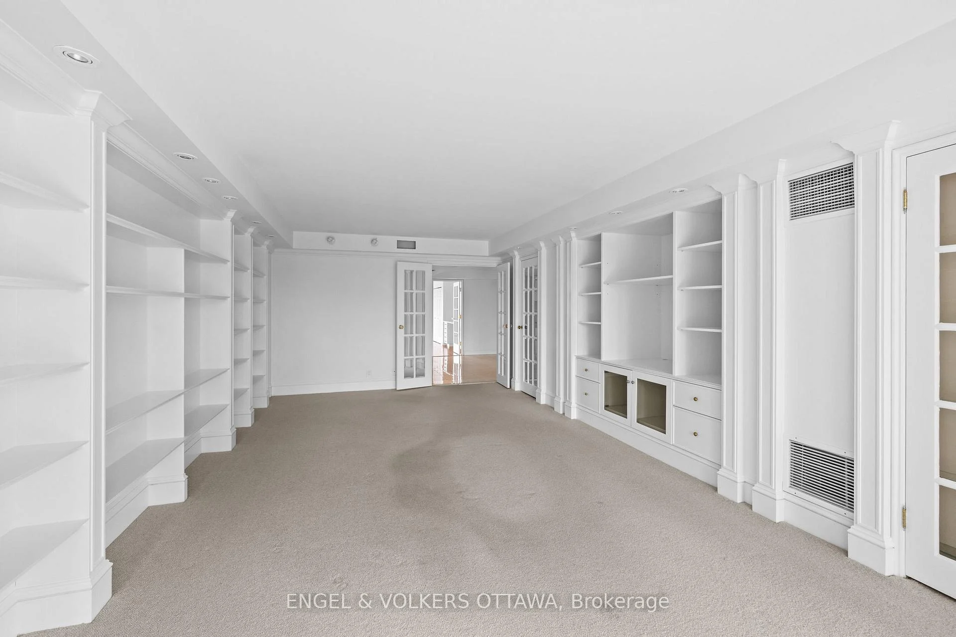 Photo 31 of Unit 406, 111 Echo Drive, Ottawa, Ottawa East — HOMEH