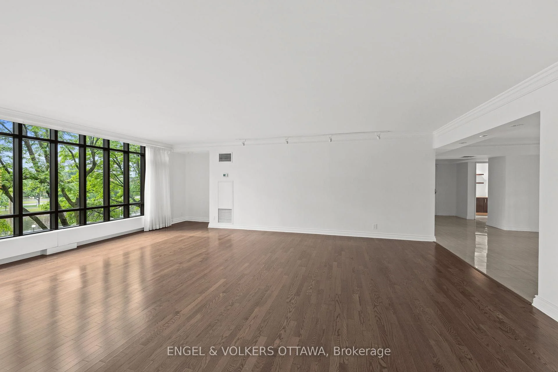 Photo 90 of Unit 406, 111 Echo Drive, Ottawa, Ottawa East — HOMEH