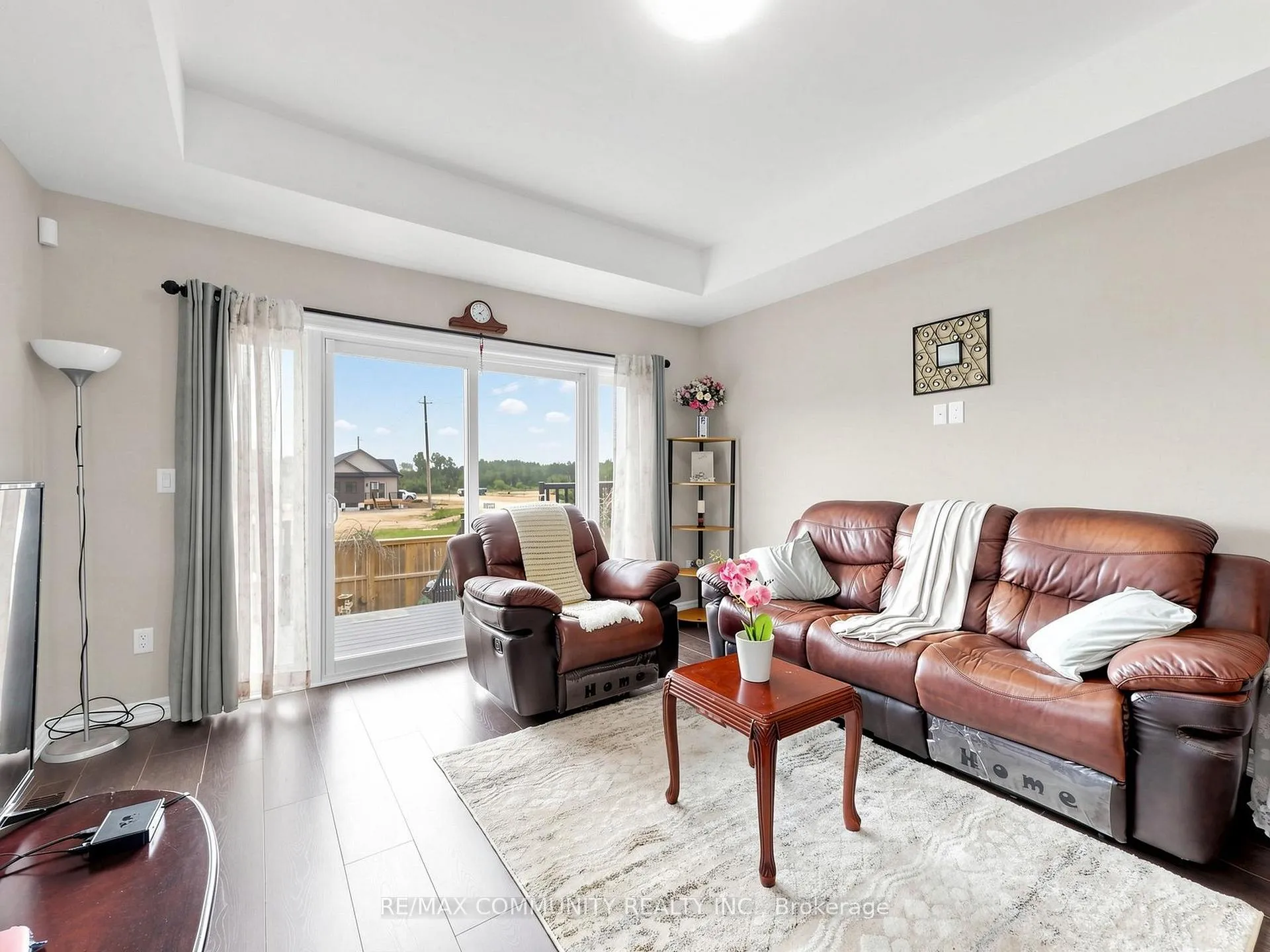 Photo 10 of 90 Cortland Way, Brighton — HOMEH